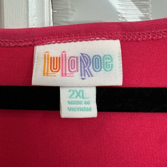 LuLaRoe Dark Pink Oversized High Low Irma Tunic Blouse Plus Size 2X NWOT - Picture 7 of 9